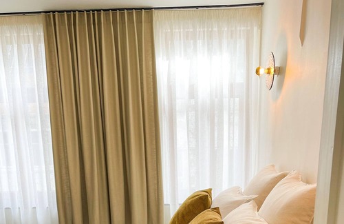 Oudenaarde House | La Port Rouge