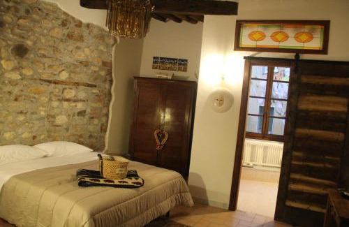 Carrara Apartment | La Porta sui Monti di Luna