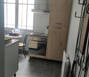 Vendome Apartment | La porte St Georges, le centre ville
