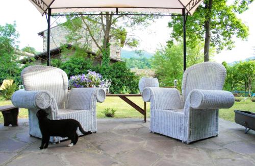 Vezzano sul Crostolo Bed & Breakfast | La Quercia - la maison des arts