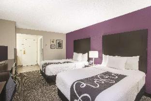 Survey Creek Hotel | La Quinta by Wyndham Fort Lauderdale Tamarac
