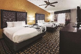 Denison Hotel | La Quinta by Wyndham Denison - North Lake Texoma