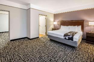 Dumas Hotel | La Quinta by Wyndham Dumas