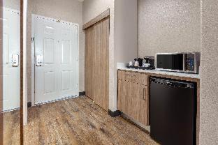 Northeast Houston Hotel | La Quinta by Wyndham Houston Channelview