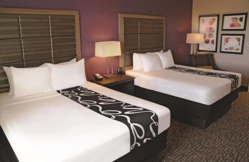 Kearney Hotel | La Quinta by Wyndham Kearney