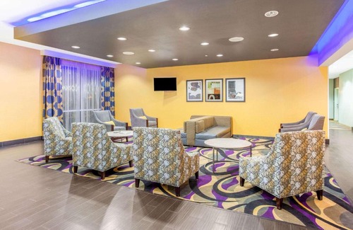 Luling Hotel | La Quinta by Wyndham Luling