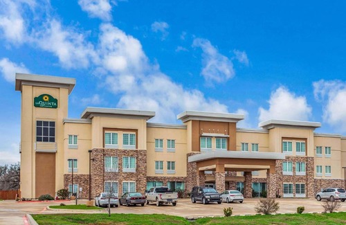 Luling Hotel | La Quinta by Wyndham Luling