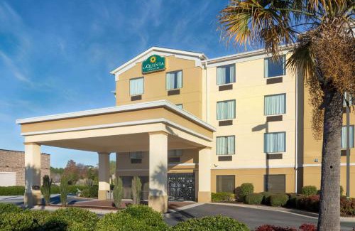 Warner Robins Hotel | La Quinta by Wyndham Warner Robins - Robins AFB
