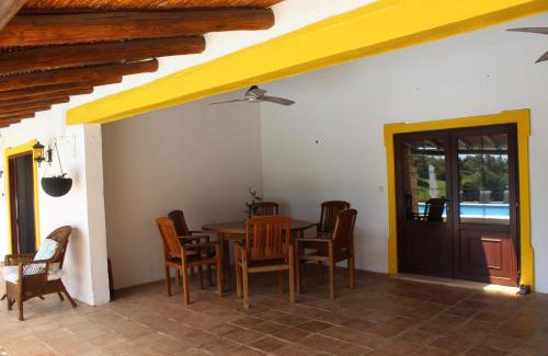 Apra House | La Quinta casa com piscina privada