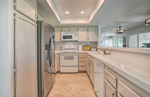 La Quinta Condo | La Quinta Condo w/Country Club Amenities!