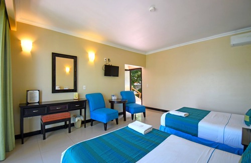 Cuastecomates Hotel | La Quinta Gran Bahia Cuastecomates