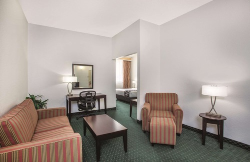 Southwest Berkeley Hotel | La Quinta Inn by Wyndham Berkeley