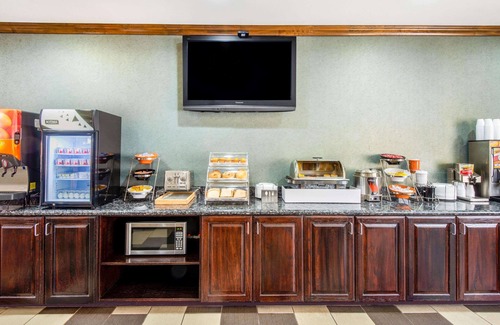 Glen Rose Hotel | La Quinta Inn & Suites by Wyndham Glen Rose