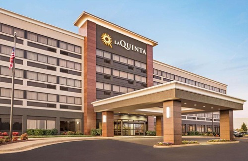 North Chesterfield Hotel | La Quinta Inn & Suites by Wyndham Richmond-Midlothian