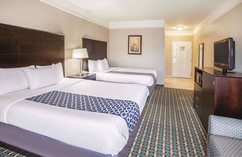 Bay City Hotel | La Quinta Inn & Suites by Wyndham Bay City