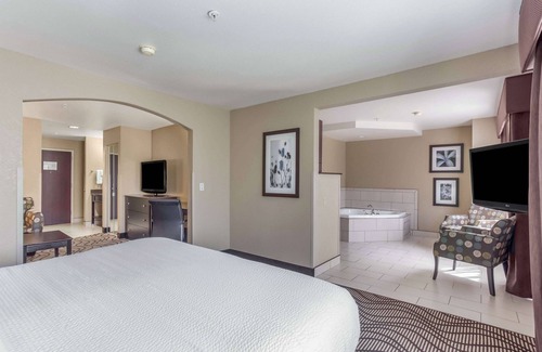Meridian Hotel | La Quinta Inn & Suites by Wyndham Meridian/Boise West