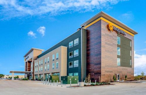 Katy Hotel | La Quinta Inn & Suites Katy-Mills by Wyndham Katy