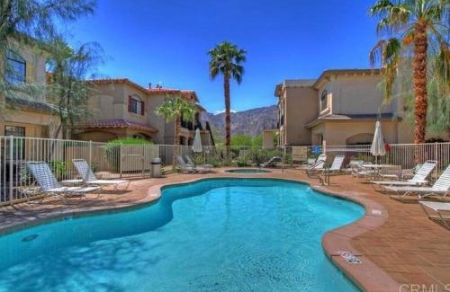La Quinta Apartment | La Quinta Old Town Retreat, Pool, Hot Tub, 4 ppl