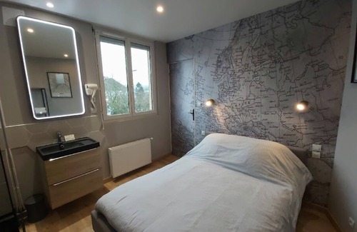 Conde-sur-Noireau Hotel | La renaissance