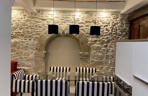 L'Isle-sur-la-Sorgue Apartment | LA RENAUDIERE, HYPER CENTER