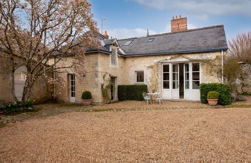 Cellettes House | La Reverdie * Escapade aux pays des châteaux * (Castles and country getaways)