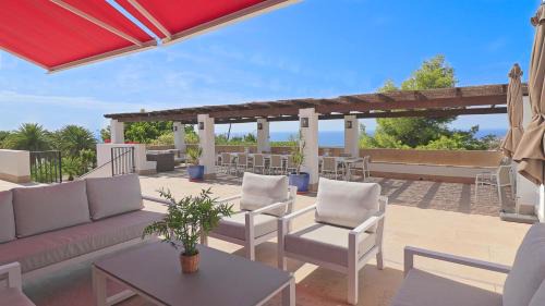 Frigiliana Villa | La Roca Rara - 8 Bedroom Villa