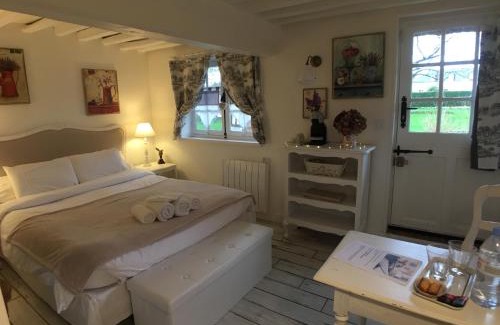 Berville-sur-Mer Bed & Breakfast | La Romance et la Romanesque