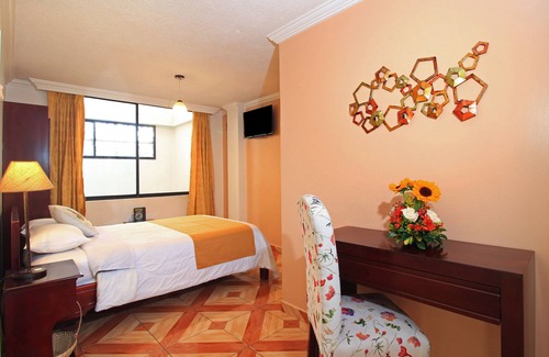 Quito Hostel | La Rosario Hotel