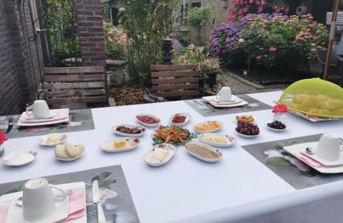 Overpelt Bed & Breakfast | La Rose