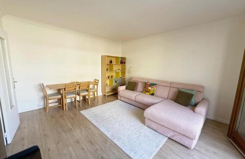 Joinville-le-Pont Apartment | La Rose de la Marne