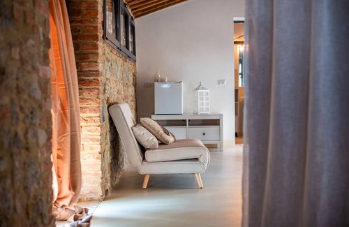 Monteroni d'Arbia Apartment | La Rugiada – Farm Stay with View of Siena