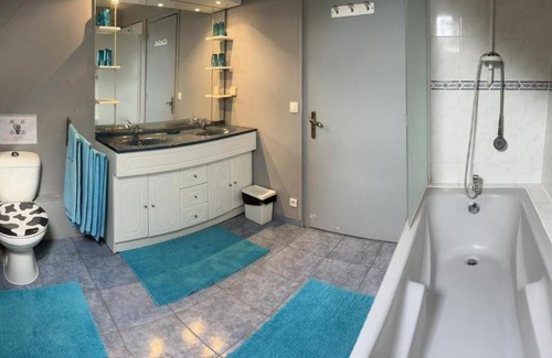 Herouvillette House | La Sellerie