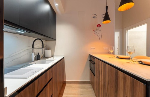 Carrejo Apartment | La Serna Wi-Fi Apartment