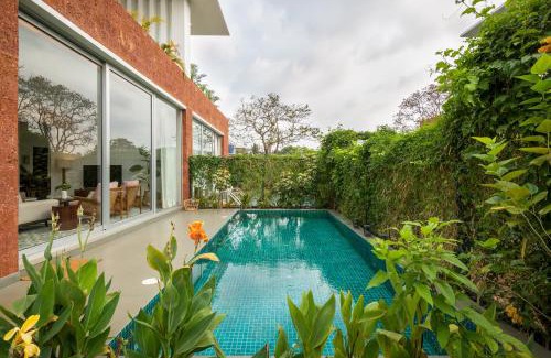 Vagator Villa | La Sierra, 2 & 3BHK Villas near Anjuna & Vagator Beach with Private Pool, Terrace, Garden, Kitchen & Security