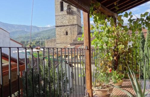 Arenas de San Pedro House | La Solana, alojamiento y alfarería