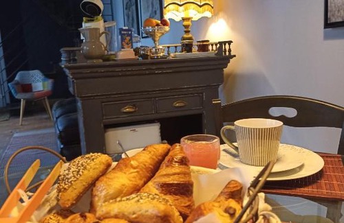 Cholet Bed & Breakfast | La Suite 14