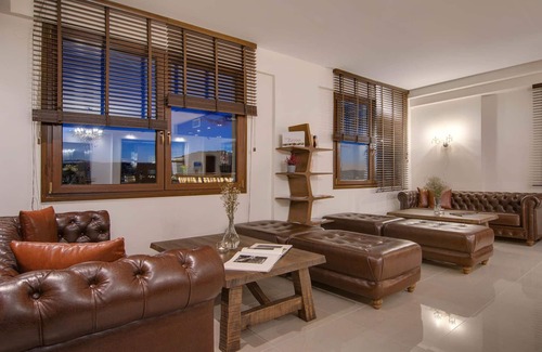Amfithea Hotel | La Suite Boutique Hotel & Spa