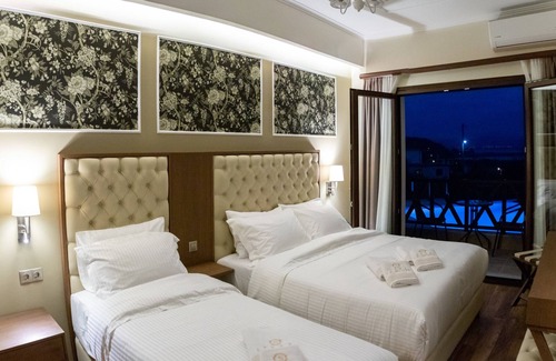 Amfithea Hotel | La Suite Boutique Hotel & Spa