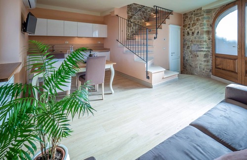 Seggiano House | La Suite del Benessere by Interhome