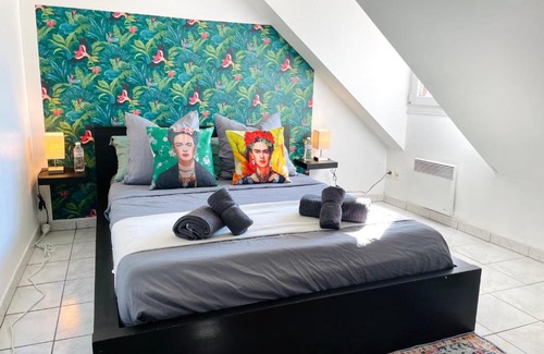 Beauvais Apartment | La Suite Frida, Cosy & Quiet