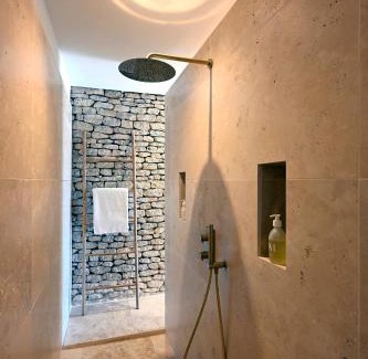 Gordes Bed & Breakfast | La Suite Gordes