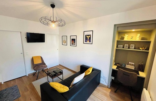Reims City Centre Apartment | La Suite Marie Stuart | Hypercentre