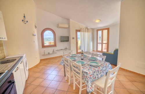 Santa Teresa di Gallura Apartment | La Teresina di Gallura: Crystal clear sea