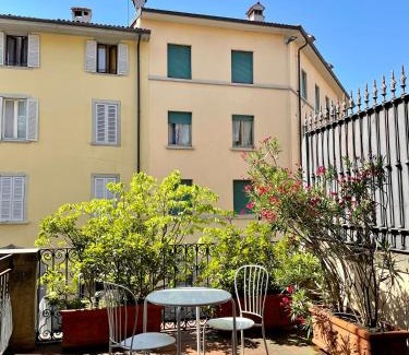Borgo San Leonardo Apartment | La Terrazza del Centro