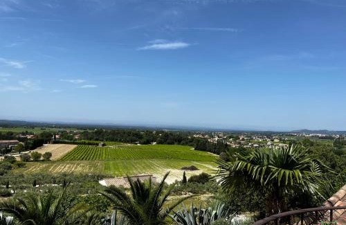 Crillon-le-Brave Bed & Breakfast | La Thomalie