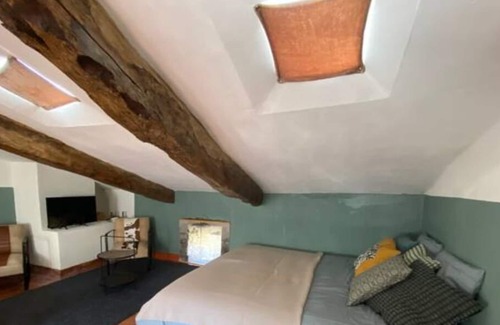 Saint-Auban-sur-L'Ouveze Bed & Breakfast | La Tour des Baronnies