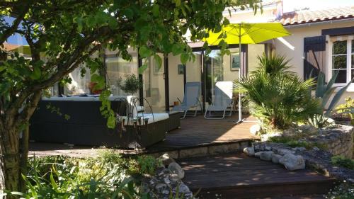 La Jarne Bed & Breakfast | La Touline
