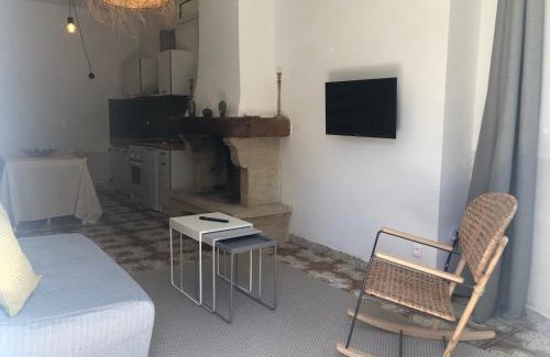 Ventabren House | La Tour- Pigeonnier Provençal - Mas des Sous Bois