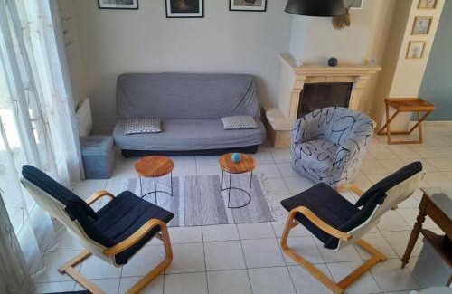 Noyers-sur-Cher House | La Tribu d'Asato-Beauval 5 ch grand jardin et parking privé