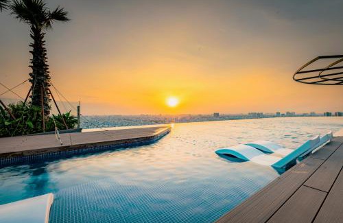 Phuong 8 Hotel | La Vela Saigon Hotel